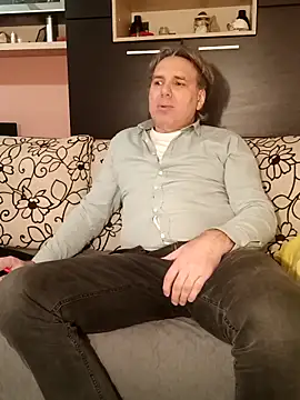 Saysomething3 online show from February 25, 2025, 4:53 pm