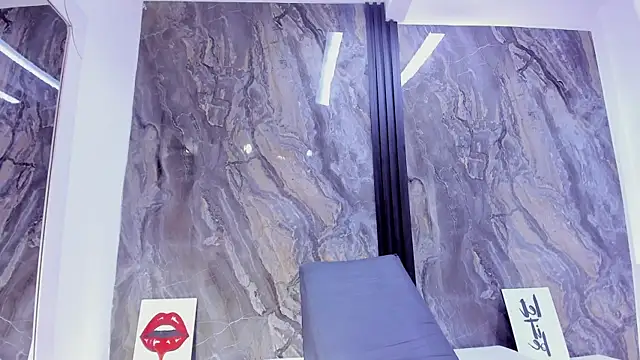 HellenJohansson online show from October 22, 2025, 7:13 pm