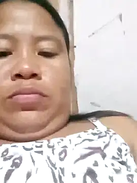 HotsweetPINAY69 online show from February 23, 2025, 11:25 pm