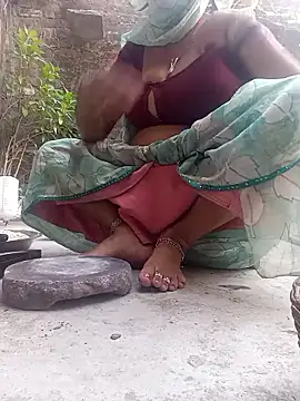 Lattika-Bhabhi online show from October 5, 2025, 1:15 am