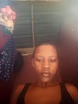 Petite li online show from February 25, 2026, 5:06 am