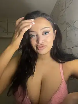 EmiliaPetrova online show from March 9, 2026, 12:03 am