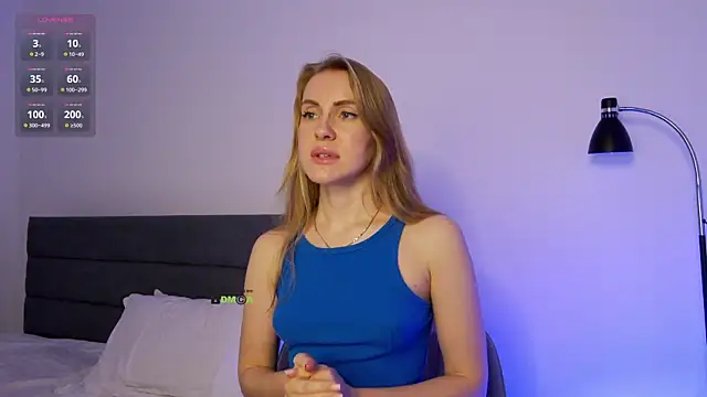 Fallinlove1 online show from March 15, 2025, 5:26 pm