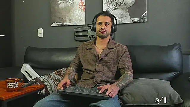 Davevilboy online show from November 7, 2025, 12:38 pm