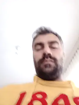 kevgir08 online show from November 8, 2025, 9:09 am