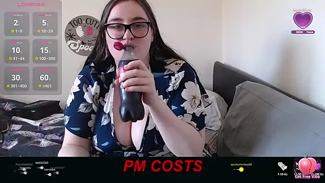 Rebecca Summer online show from September 18, 2025, 3:47 pm