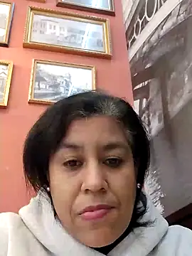 Snapshot of Molly_newman6 chatting on January 21, 2025, 1:11 pm Molly newman6 online show from January 21, 2025, 1:11 pm