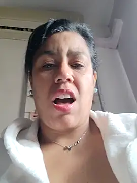 Snapshot of Molly_newman6 chatting on February 22, 2025, 1:57 pm Molly newman6 online show from February 22, 2025, 1:57 pm