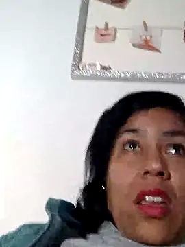 Snapshot of Molly_newman6 chatting on February 23, 2025, 5:56 am Molly newman6 online show from February 23, 2025, 5:56 am