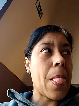 Molly newman6 online show from March 28, 2026, 9:09 am