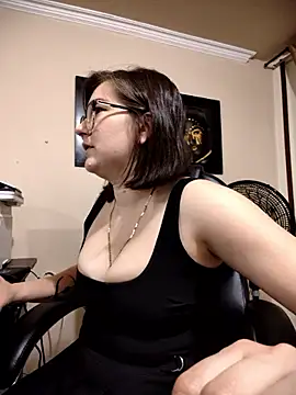 HunnyyLove online show from March 14, 2025, 9:54 pm