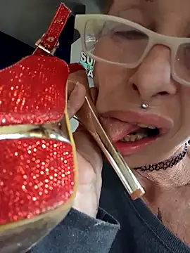 FrozenWaffle online show from September 23, 2025, 5:38 pm