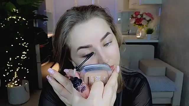 Mira Mermayd online show from February 28, 2026, 1:17 am