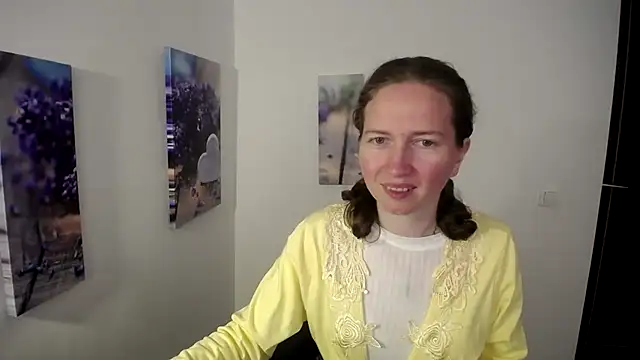 Sexy MargoX  online show from April 5, 2026, 12:35 pm