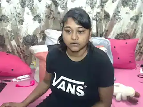 Snapshot of indian_glitter chatting on September 28, 2025, 5:51 pm indian glitter online show from September 28, 2025, 5:51 pm