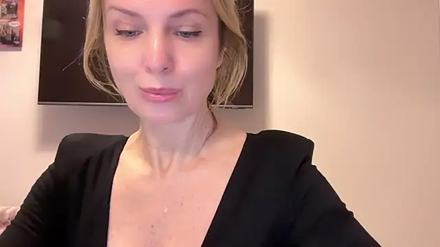 RachellAmazing online show from February 27, 2025, 1:38 pm