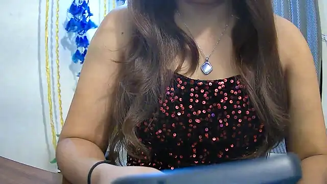 avav love online show from September 16, 2025, 10:05 am