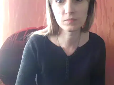 Snapshot of Biddy_Alana chatting on February 7, 2025, 9:26 am Biddy Alana online show from February 7, 2025, 9:26 am