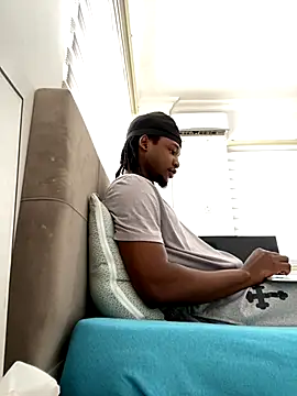 Snapshot of finefinance chatting on October 26, 2025, 6:19 am finefinance online show from October 26, 2025, 6:19 am