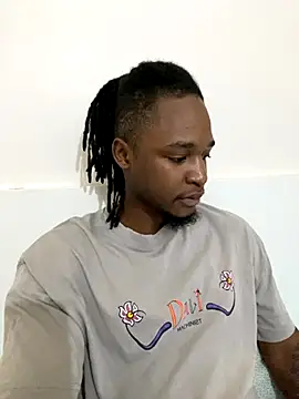 Snapshot of finefinance chatting on November 22, 2025, 5:17 am finefinance online show from November 22, 2025, 5:17 am