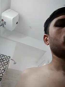 alex78265 online show from October 15, 2025, 7:08 am