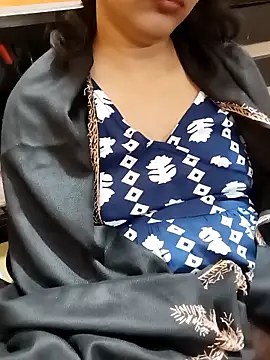 Diya 143 online show from November 23, 2025, 7:02 pm