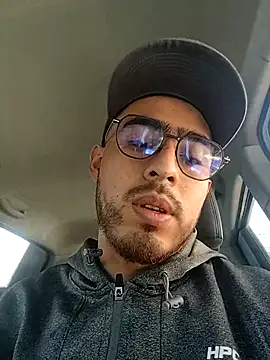 Snapshot of HefestoCam chatting on March 26, 2026, 10:48 pm HefestoCam online show from March 26, 2026, 10:48 pm