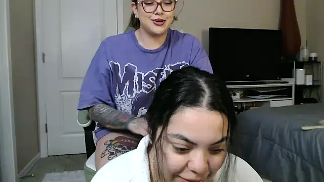 Snapshot of nativepumpkin95 chatting on January 17, 2025, 8:00 pm nativepumpkin95 online show from January 17, 2025, 8:00 pm