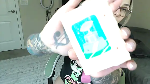 Snapshot of nativepumpkin95 chatting on January 21, 2025, 4:54 am nativepumpkin95 online show from January 21, 2025, 4:54 am