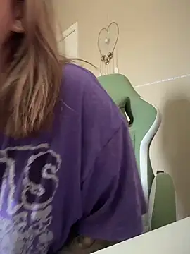 Snapshot of nativepumpkin95 chatting on January 25, 2025, 6:57 pm nativepumpkin95 online show from January 25, 2025, 6:57 pm