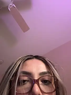 Snapshot of nativepumpkin95 chatting on February 12, 2025, 3:29 am nativepumpkin95 online show from February 12, 2025, 3:29 am