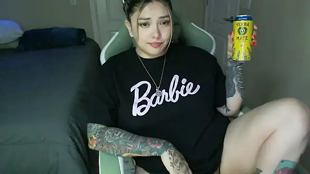 Snapshot of nativepumpkin95 chatting on March 12, 2025, 4:30 am nativepumpkin95 online show from March 12, 2025, 4:30 am