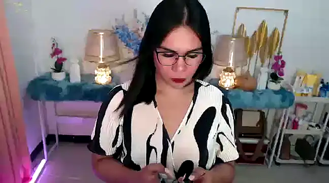 Asian flabby online show from January 31, 2025, 10:52 pm