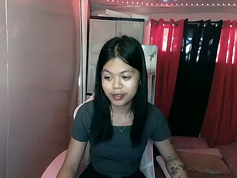 young salsalita online show from February 22, 2025, 7:45 am