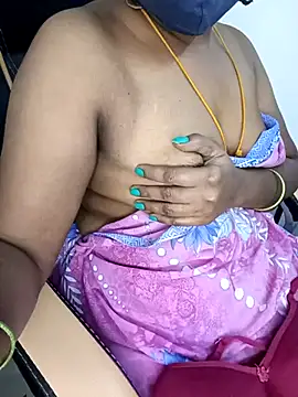Snapshot of Tamil-hotwife chatting on February 9, 2025, 7:49 am Tamil-hotwife online show from February 9, 2025, 7:49 am