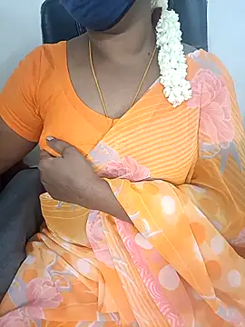 Snapshot of Tamil-hotwife chatting on October 8, 2025, 5:16 am Tamil-hotwife online show from October 8, 2025, 5:16 am