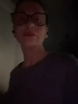 Fiona Kent  online show from March 12, 2025, 2:09 am