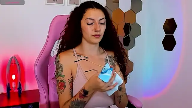 tastymeli online show from February 15, 2026, 2:41 am