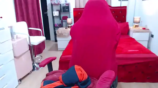 FrancineGarcia online show from March 13, 2025, 12:27 am