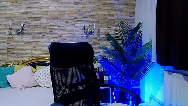 Snapshot of PlayfulElla chatting on March 22, 2025, 6:00 am PlayfulElla online show from March 22, 2025, 6:00 am