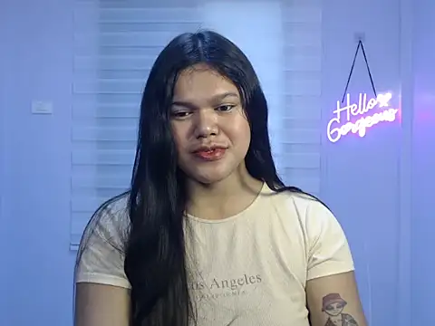 Snapshot of Miss_Ivanawolf chatting on December 23, 2024, 2:24 am Miss Ivanawolf online show from December 23, 2024, 2:24 am