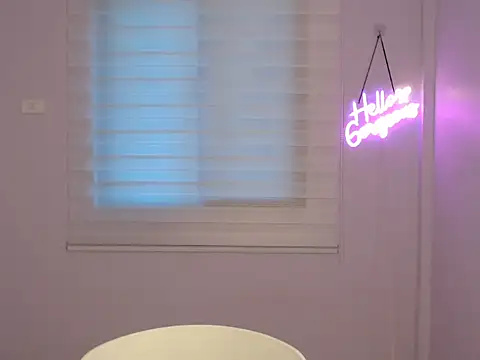 Snapshot of Miss_Ivanawolf chatting on February 19, 2025, 7:17 am Miss Ivanawolf online show from February 19, 2025, 7:17 am