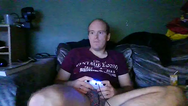 Janssen88 online show from November 16, 2025, 8:47 pm