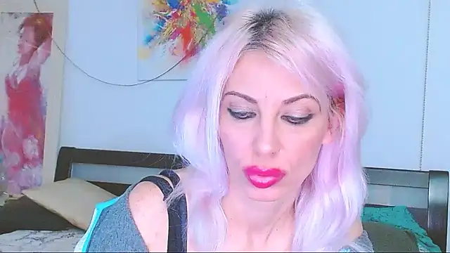 HoneyLara online show from March 16, 2025, 2:10 am