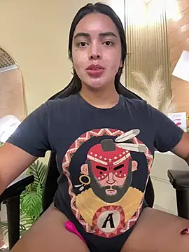 HotstuffCherrySummer online show from March 18, 2025, 8:36 am