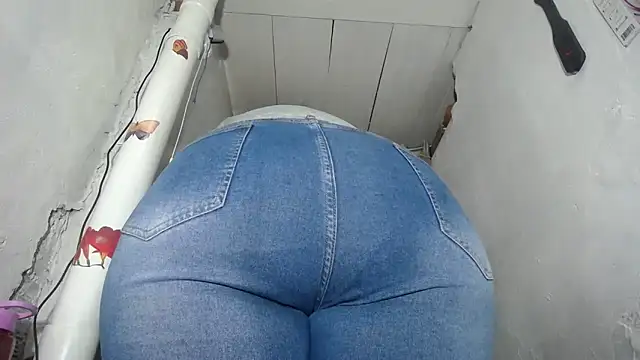 nattashafoxx online show from February 24, 2026, 3:15 am