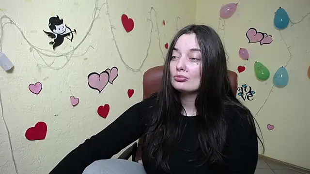 Snapshot of MilanaPrice chatting on January 17, 2025, 12:20 am MilanaPrice online show from January 17, 2025, 12:20 am