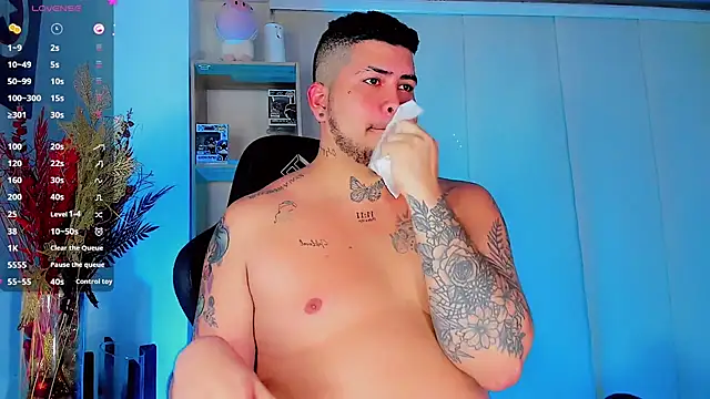 Thomas chubbyxhot online show from February 11, 2025, 11:21 am