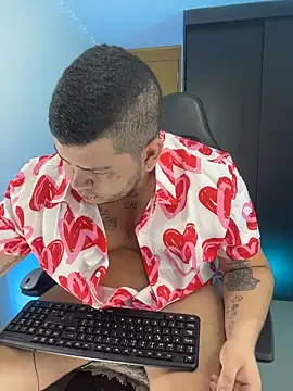 Thomas chubbyxhot online show from November 10, 2025, 11:04 pm