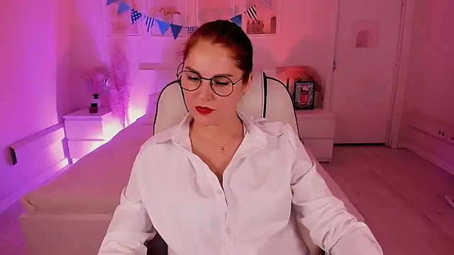 Ellis Foxy online show from October 14, 2025, 3:57 pm